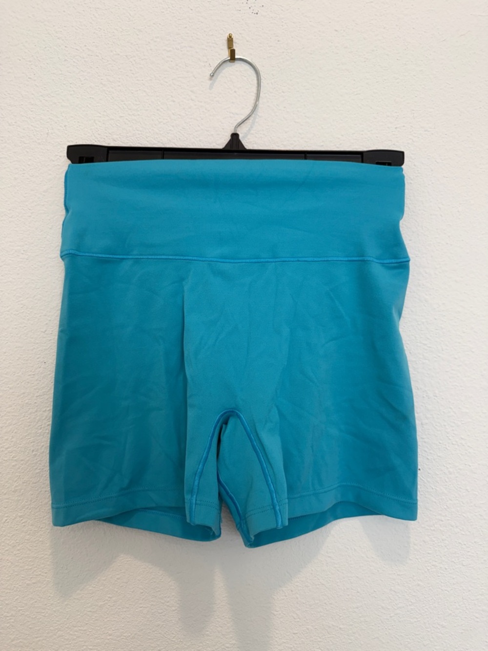 1st Phorm Turquoise Active Bike Shorts 4" - Picture 2 of 2